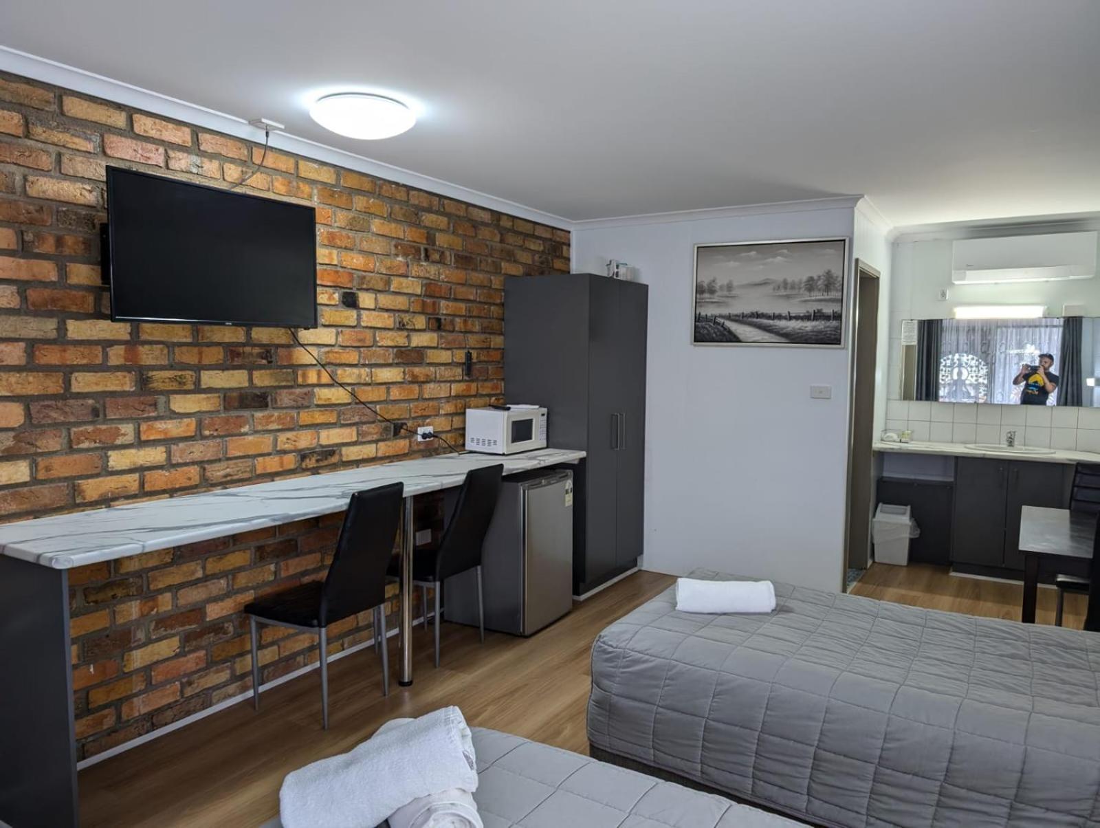 Morwell Parkside Motel Eksteriør bilde
